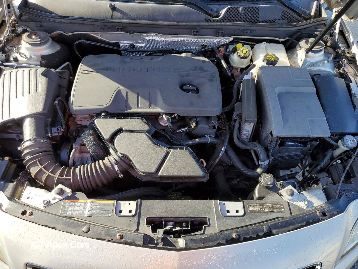 Buick Regal 2011