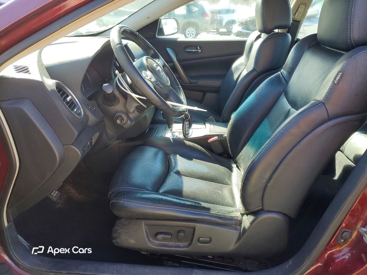 Nissan Maxima 2012