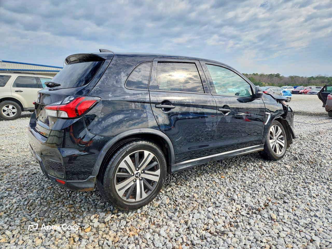 Mitsubishi Outlander 2021