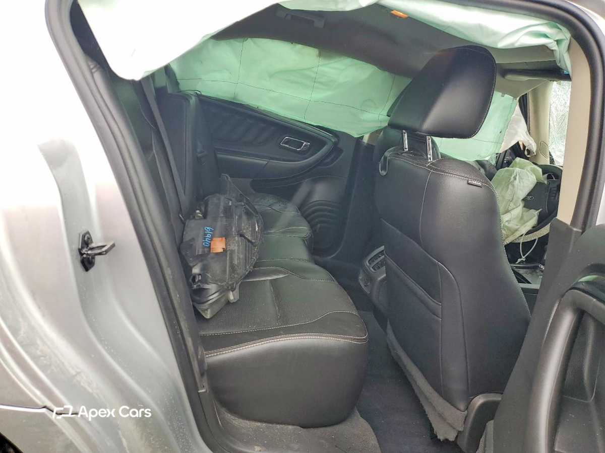 Ford Taurus 2011