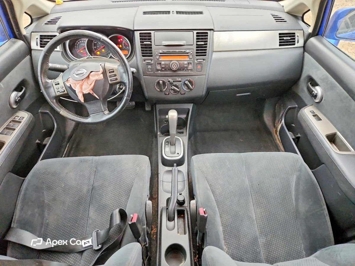 Nissan Versa 2012