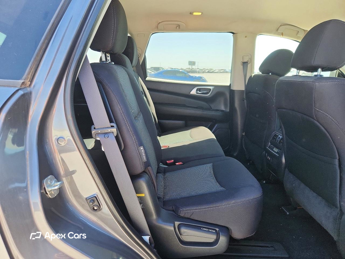 Nissan Pathfinder 2019