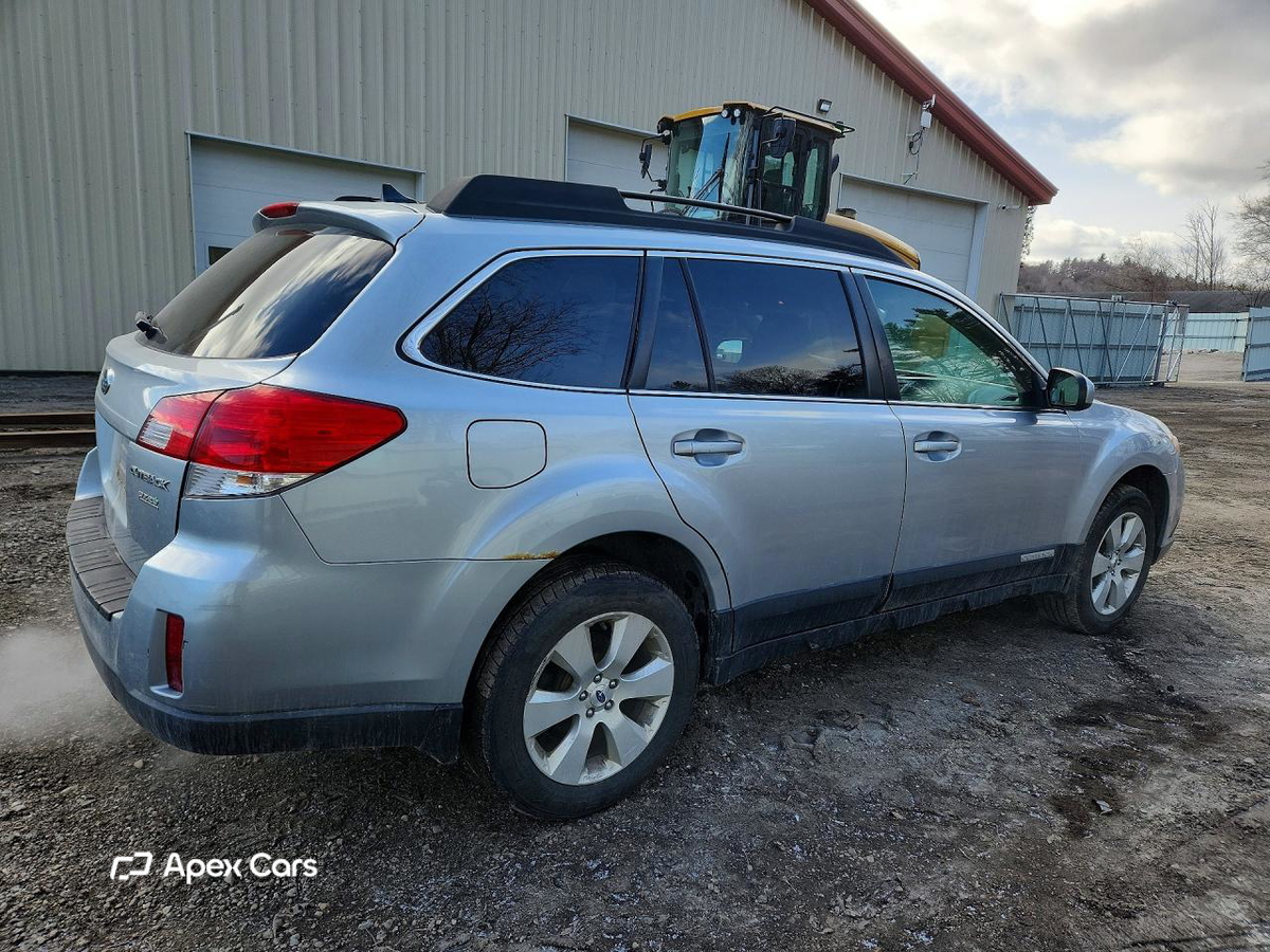 Subaru Outback 2012