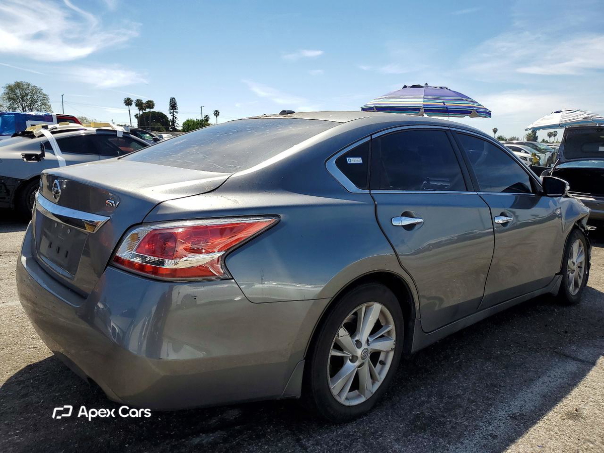 Nissan Altima 2015