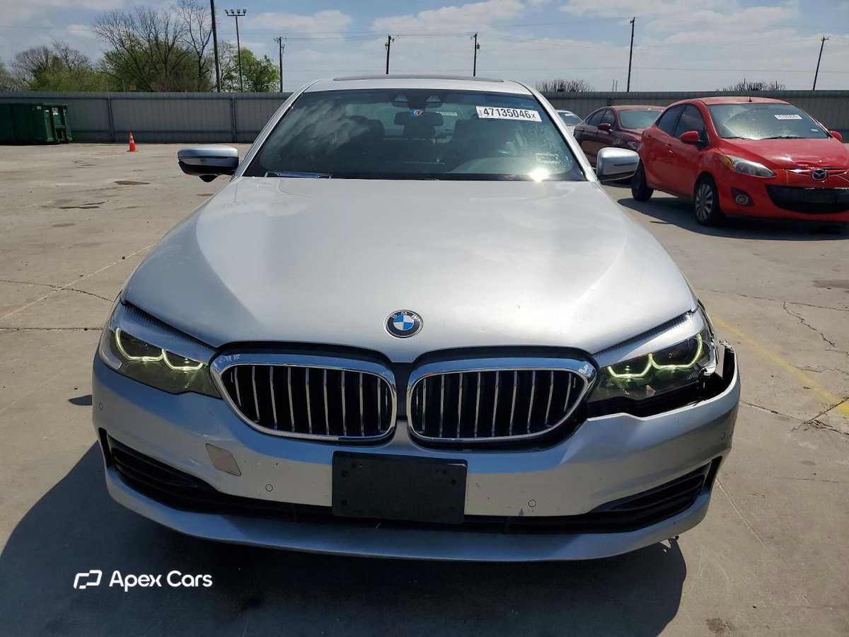 BMW Series 5 2020