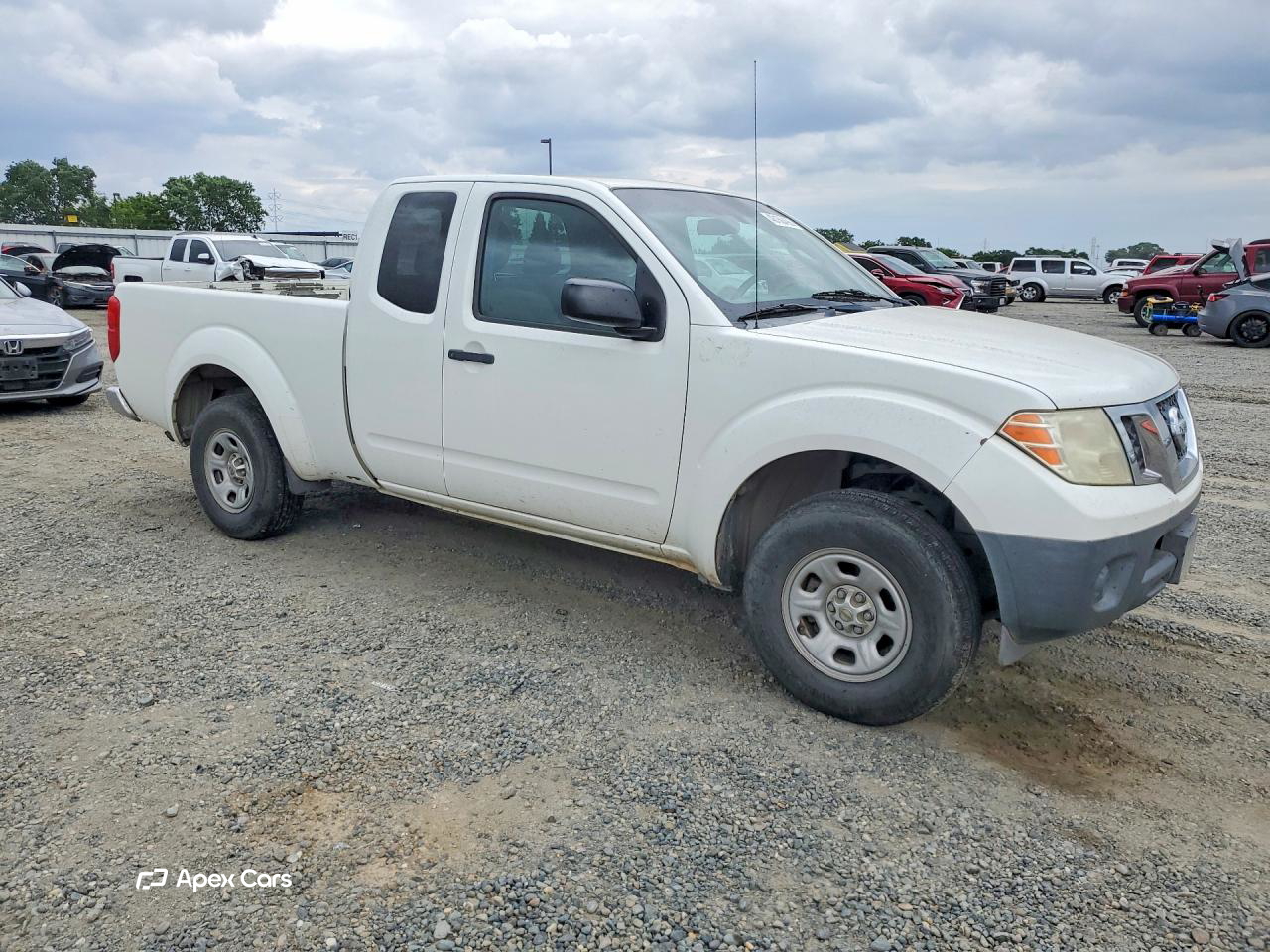 Nissan Navara (Frontier) 2013