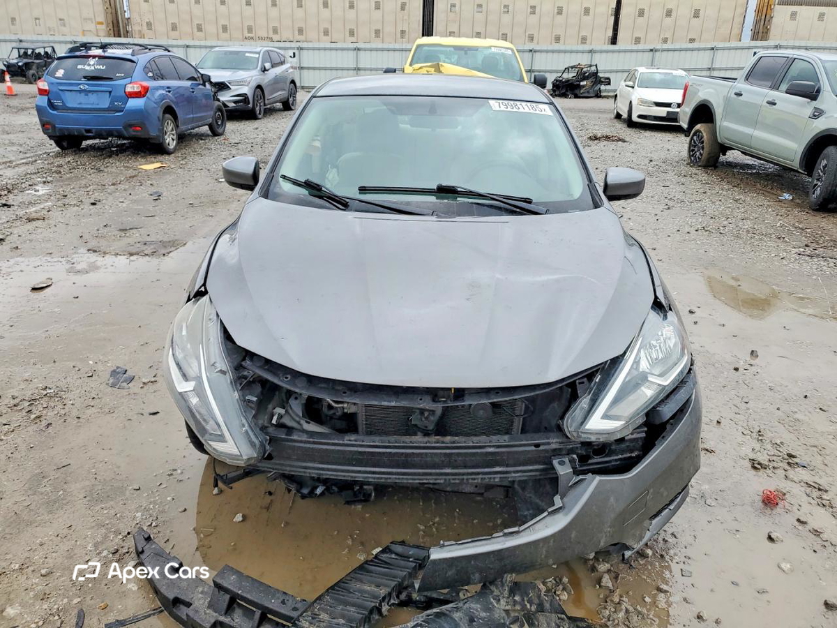 Nissan Sentra 2016