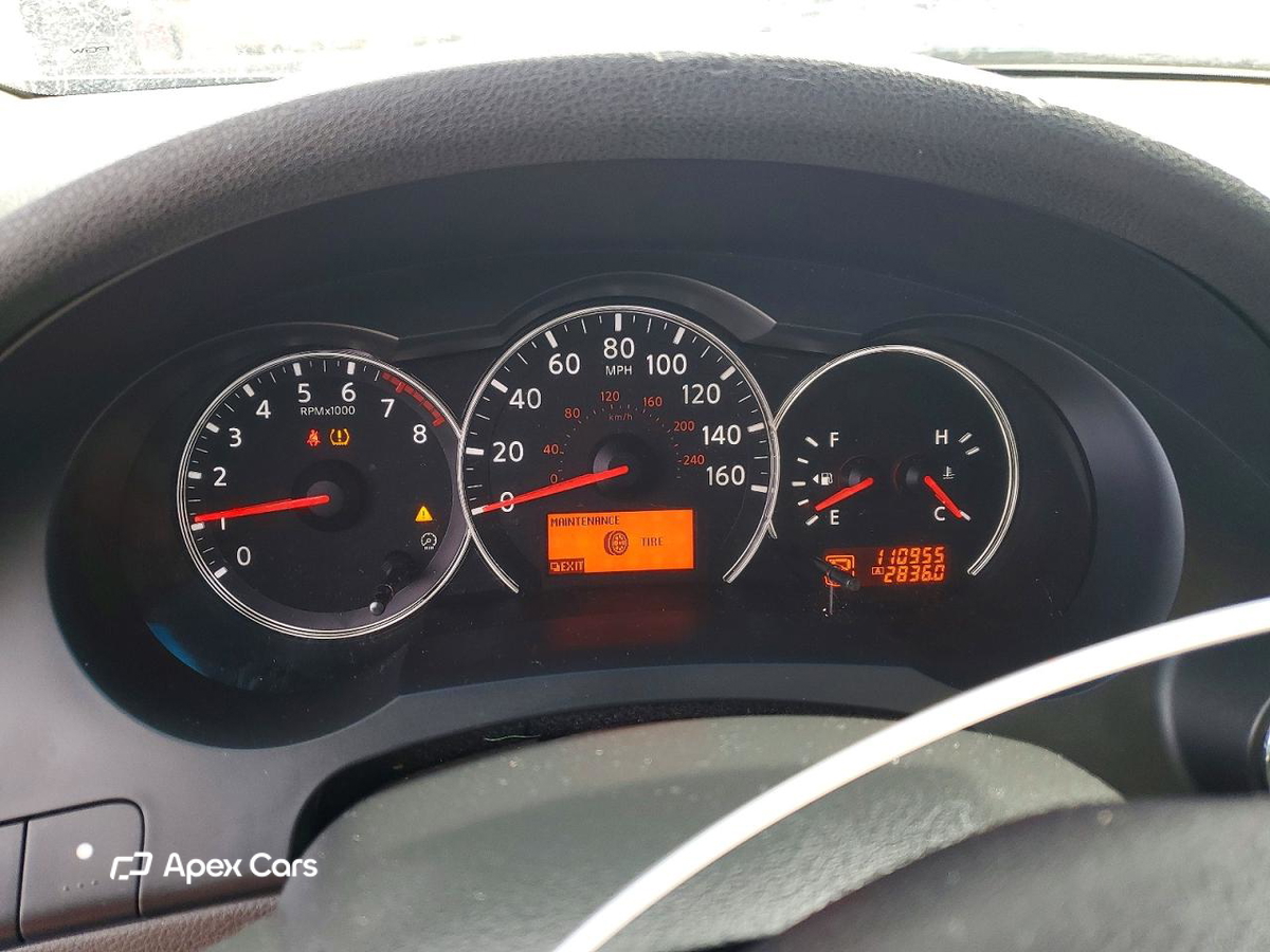 Nissan Altima 2011