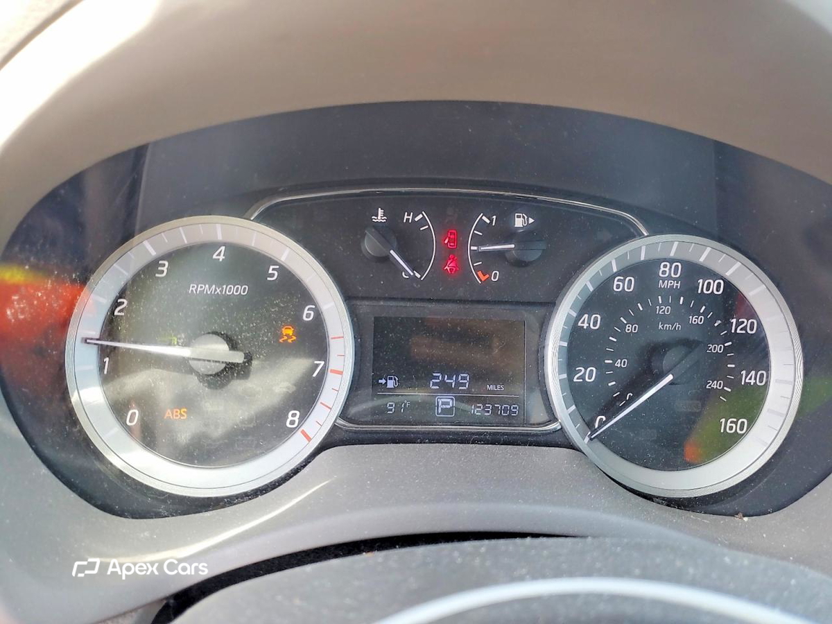 Nissan Sentra 2014