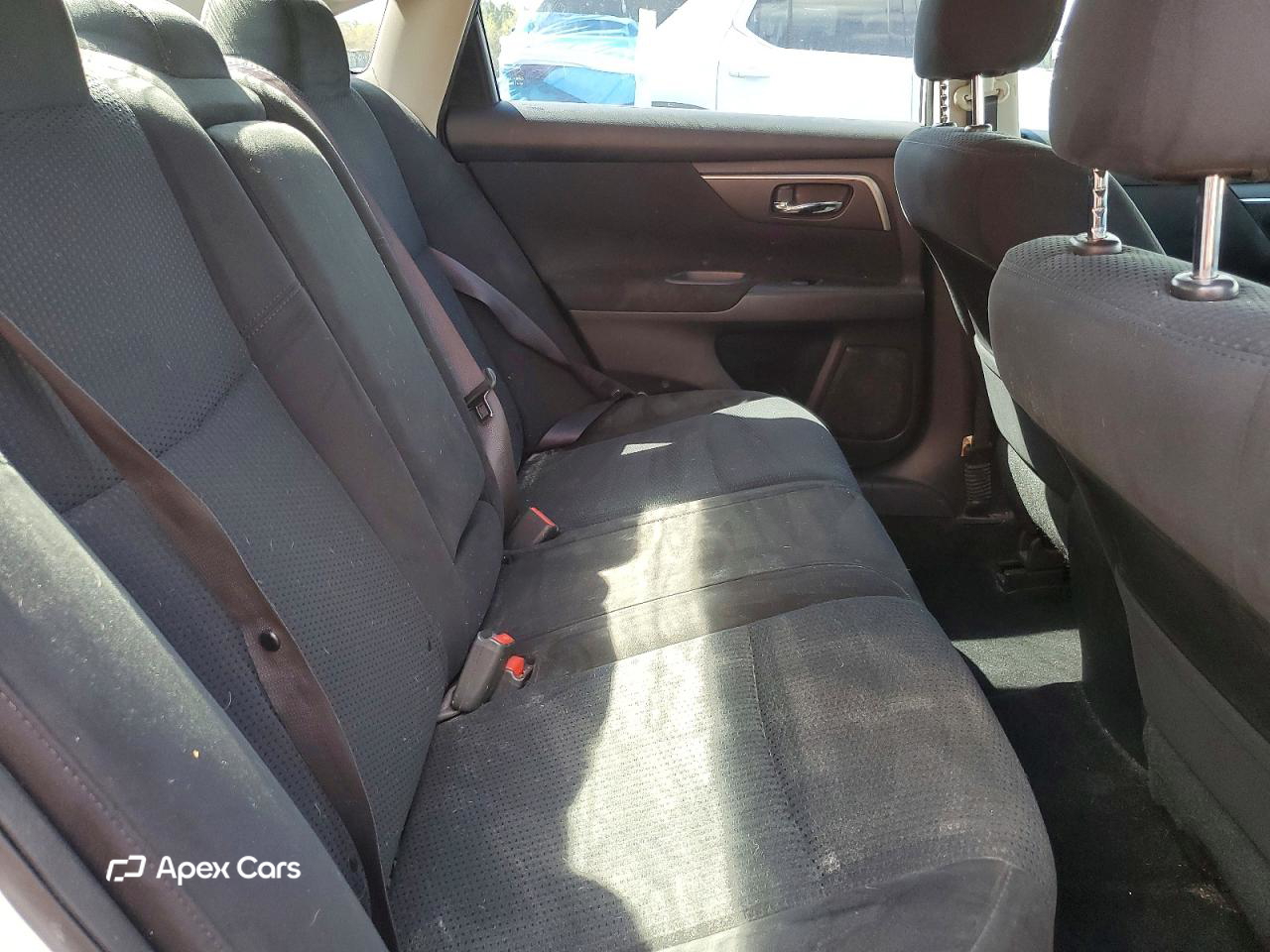 Nissan Altima 2015