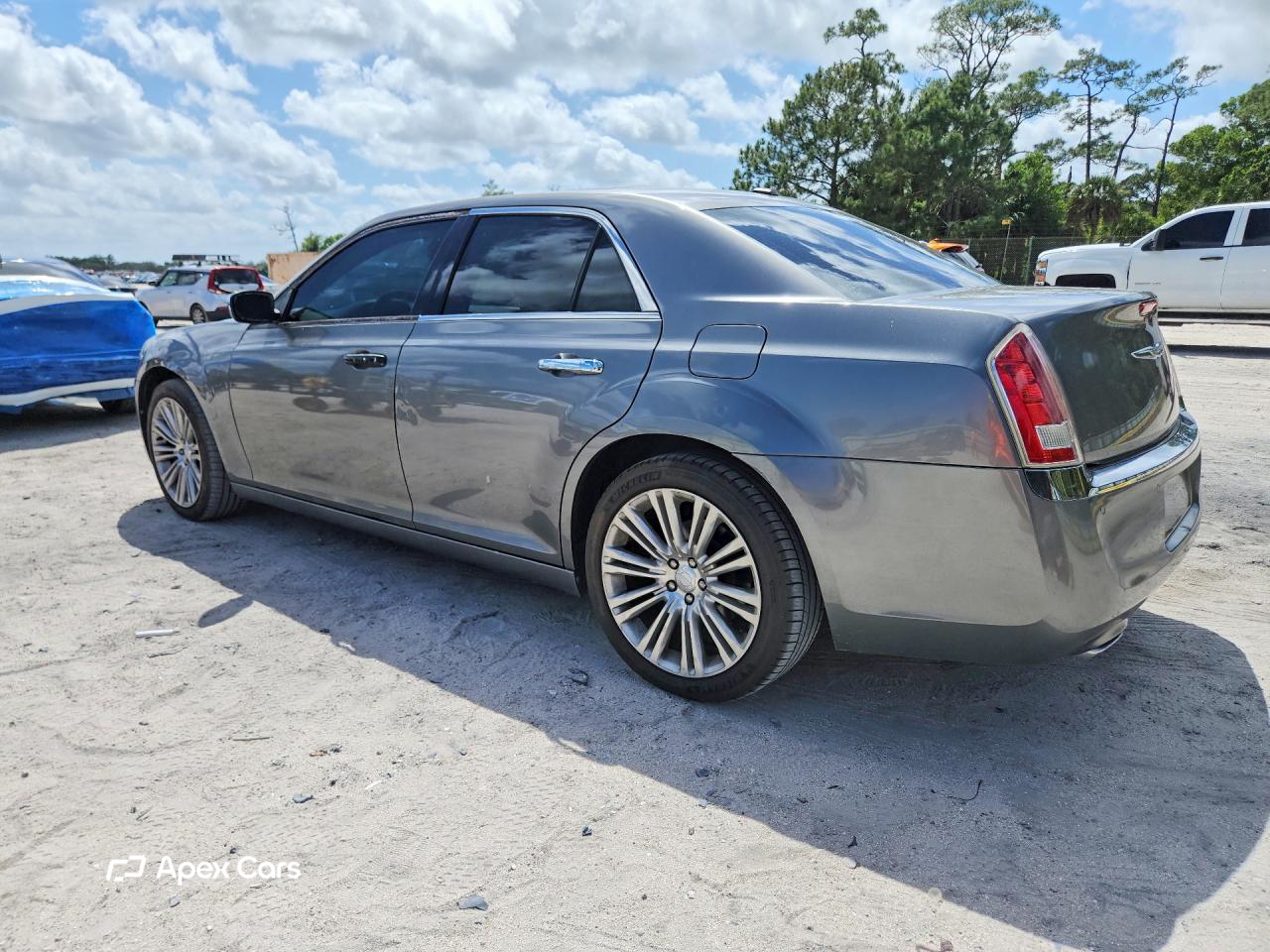 Chrysler 300 2011