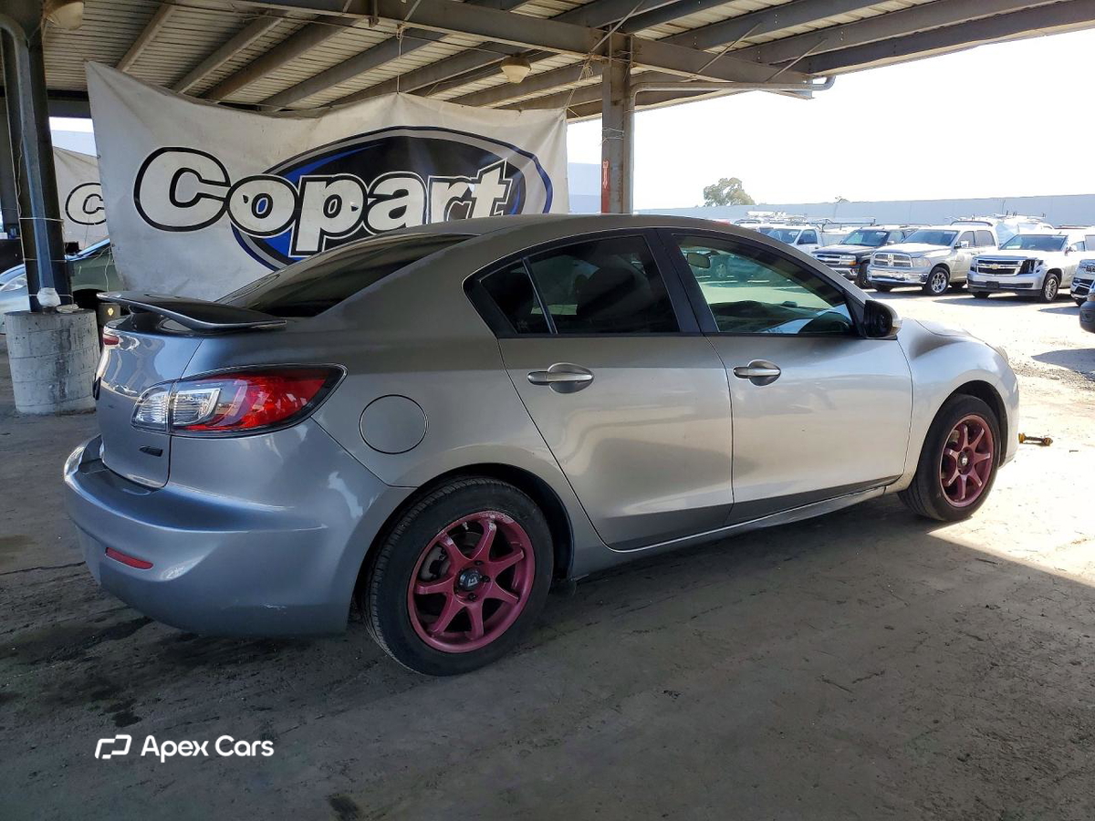 Mazda 3 2012
