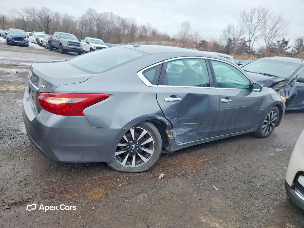 Nissan Altima 2018