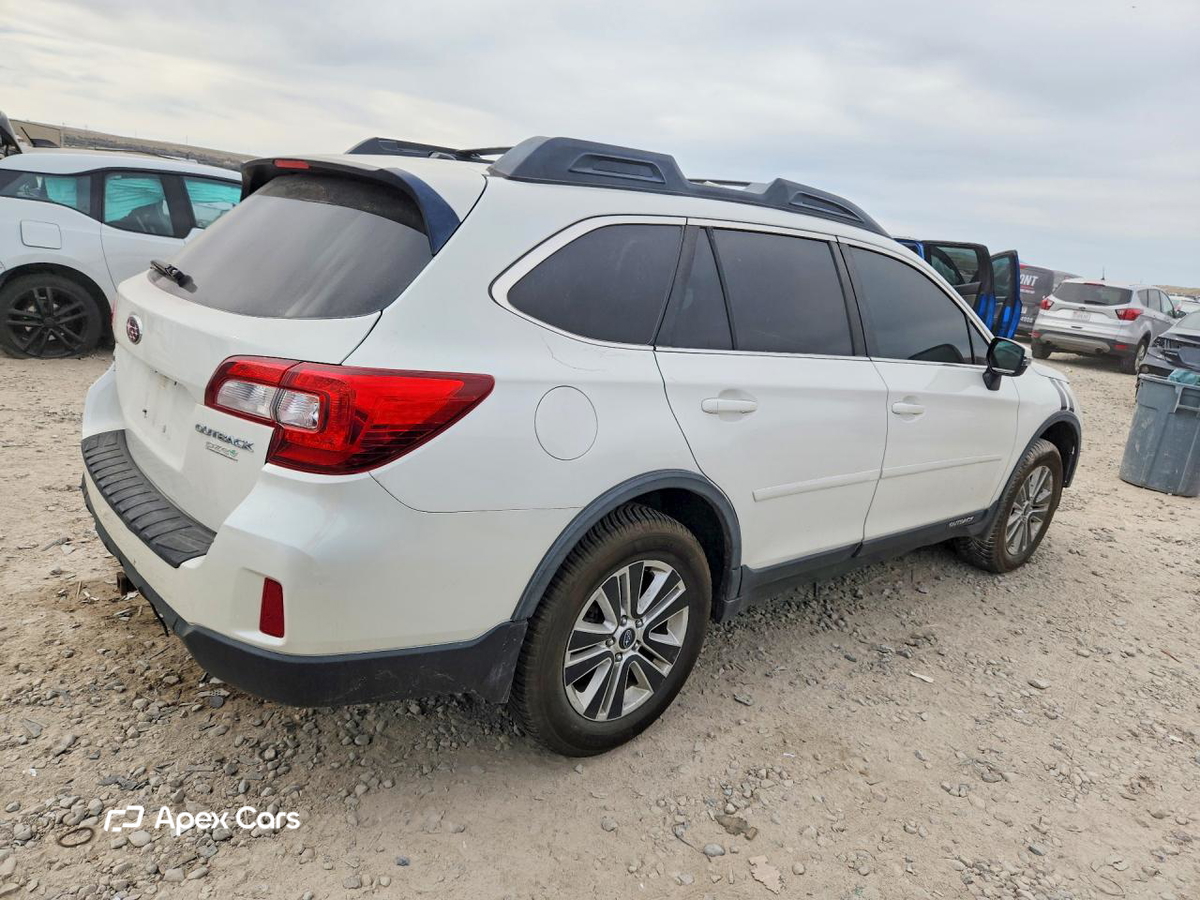 Subaru Outback 2015