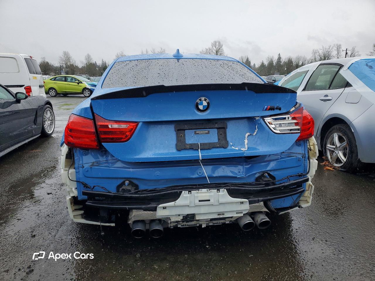 BMW M4 2016