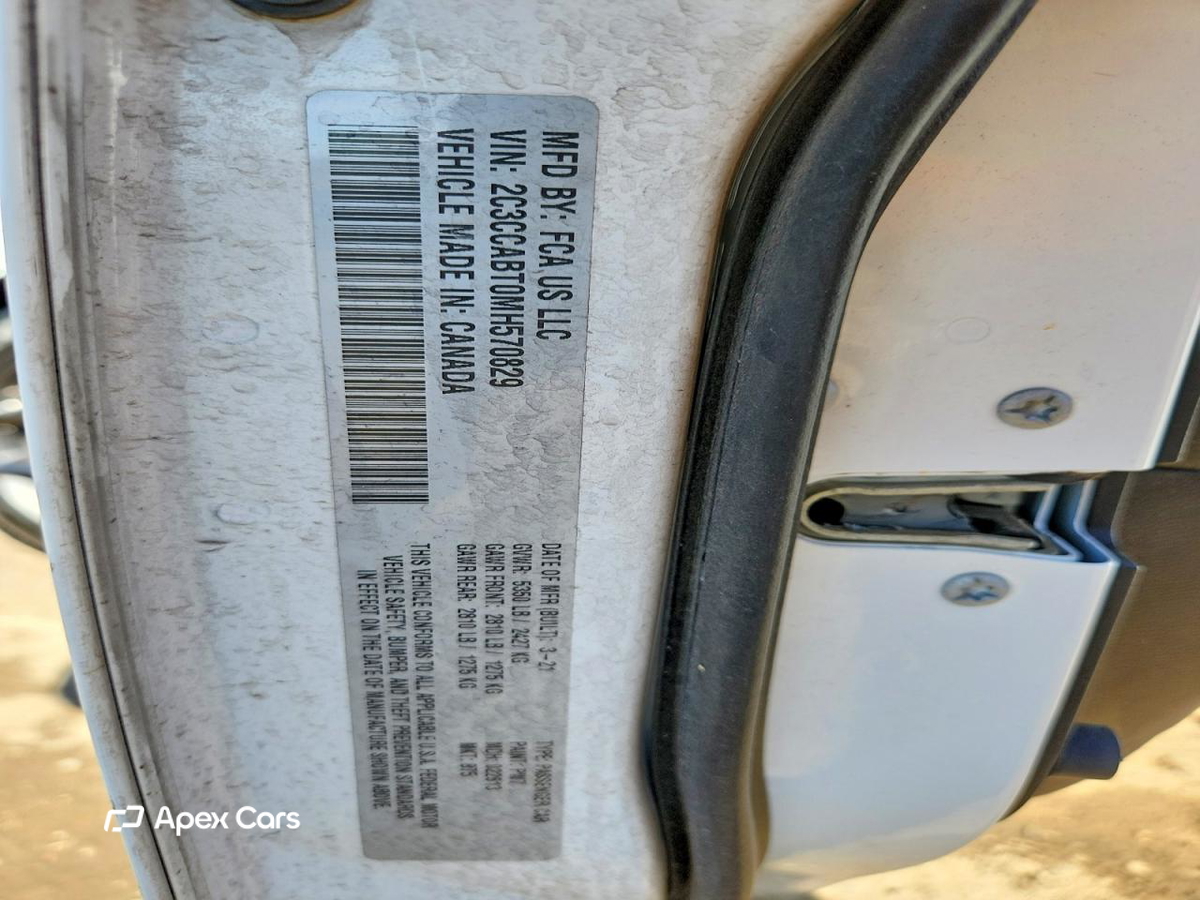 Chrysler 300 2021