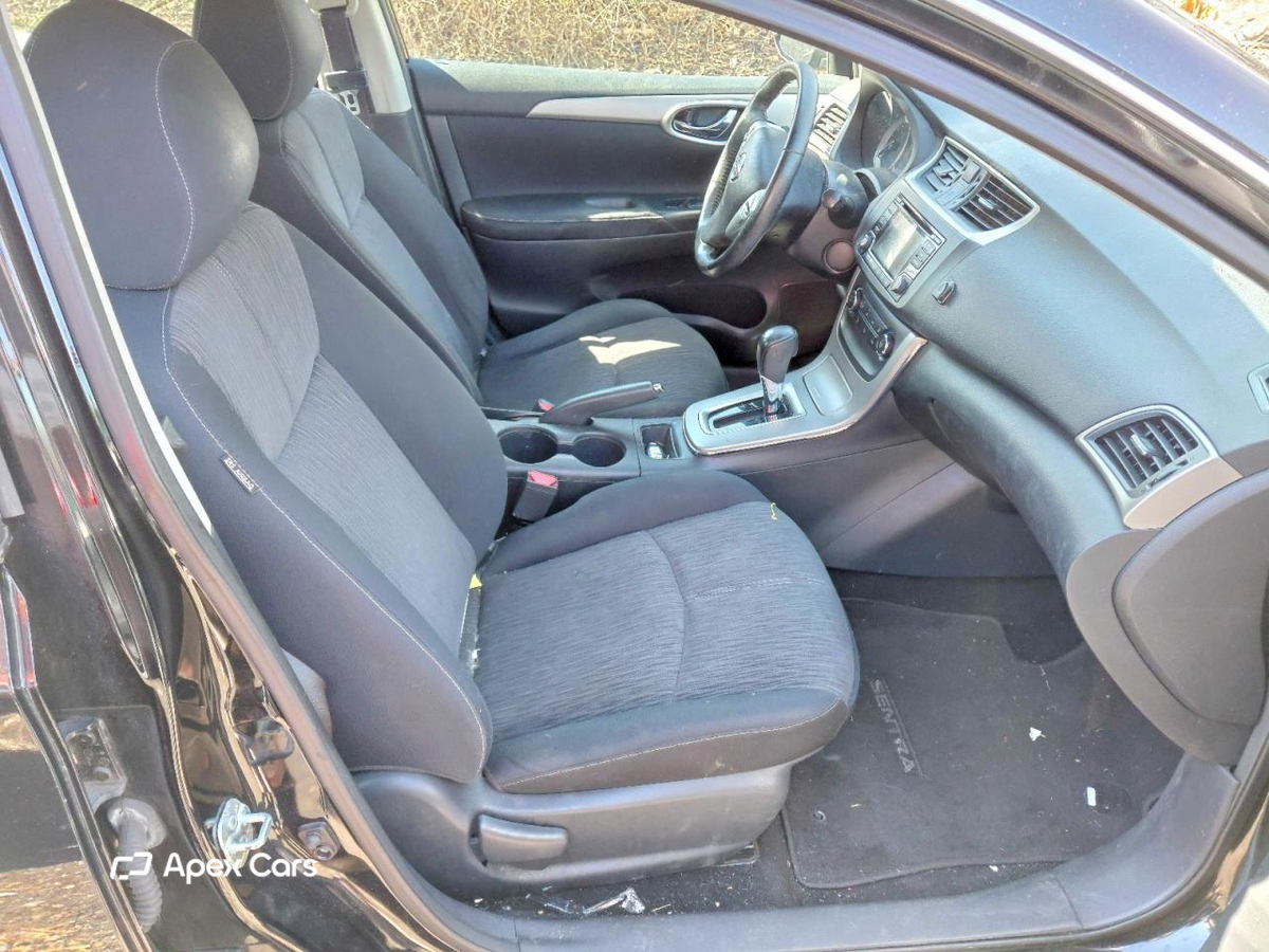 Nissan Sentra 2015
