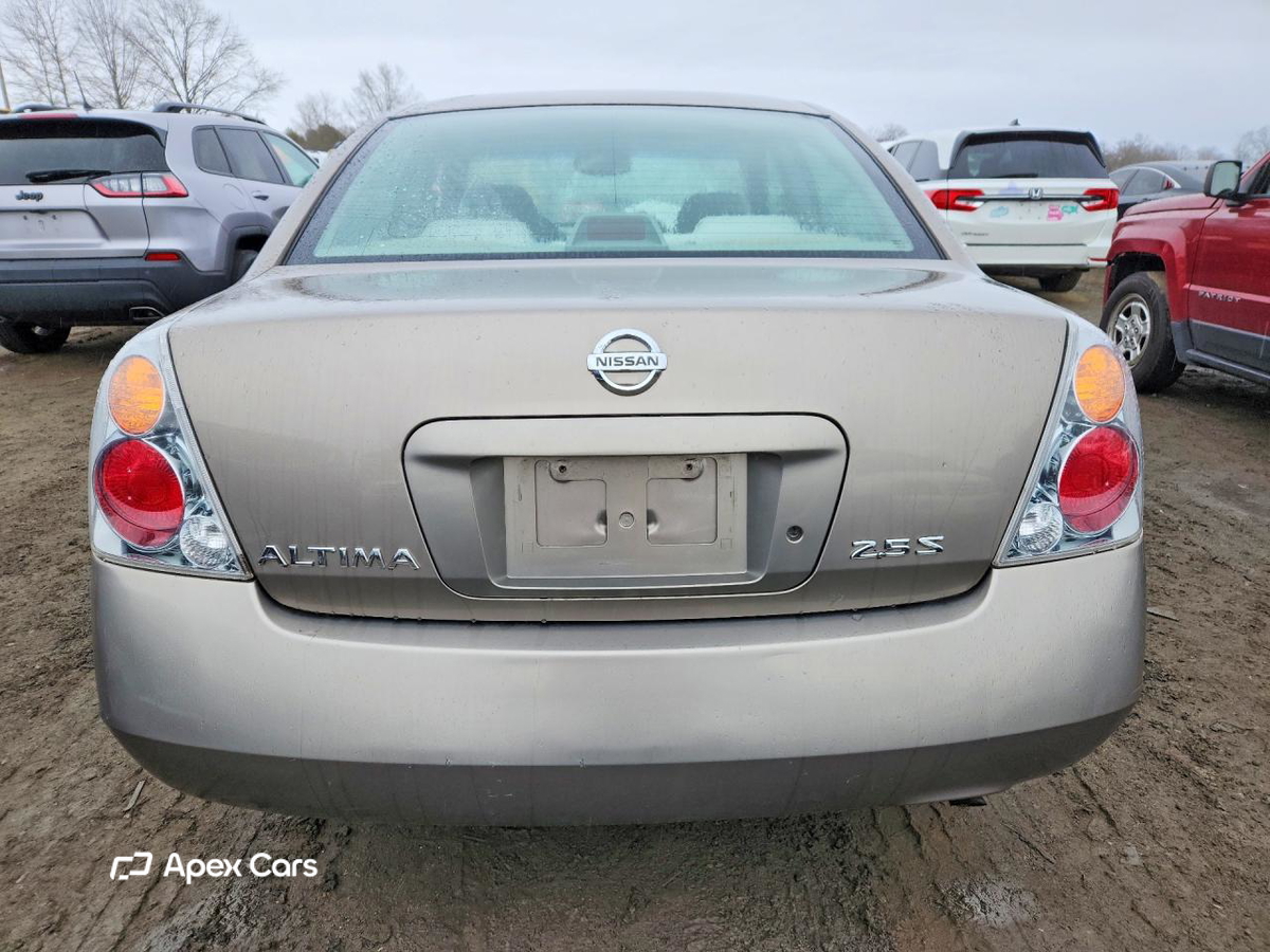 Nissan Altima 2003