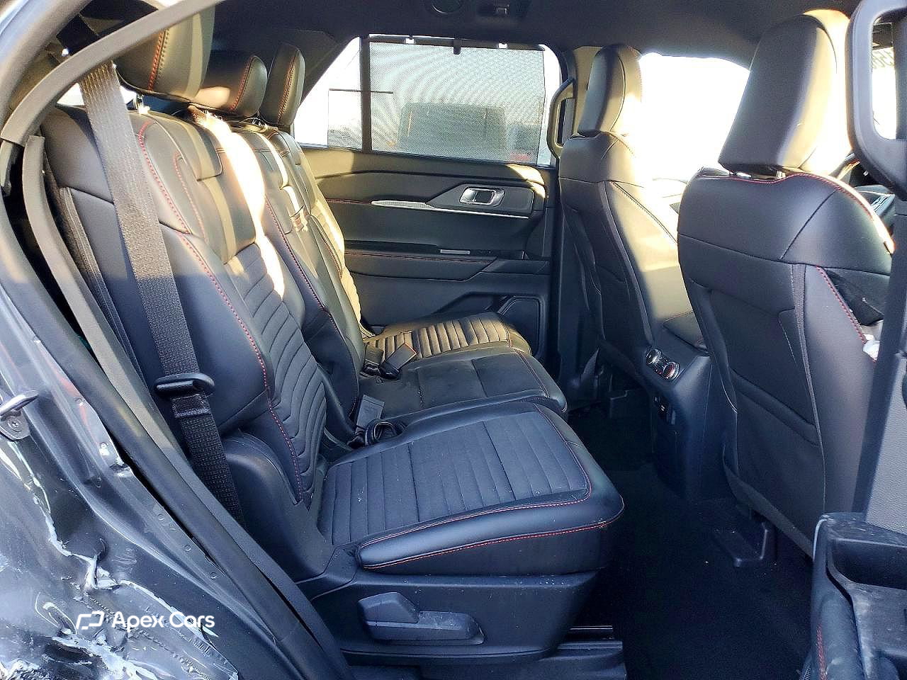 Ford Explorer 2025