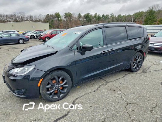 Chrysler Pacifica 2020 - Image 1 of 13