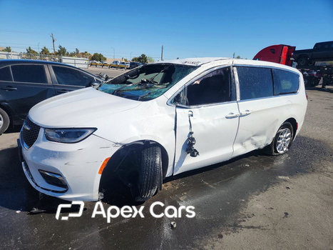 Chrysler Pacifica 2025 - Image 1 of 13