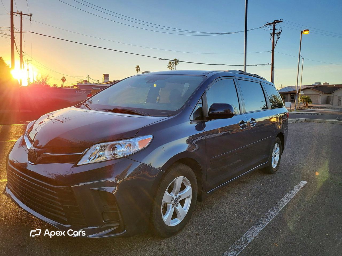 Toyota Sienna 2020