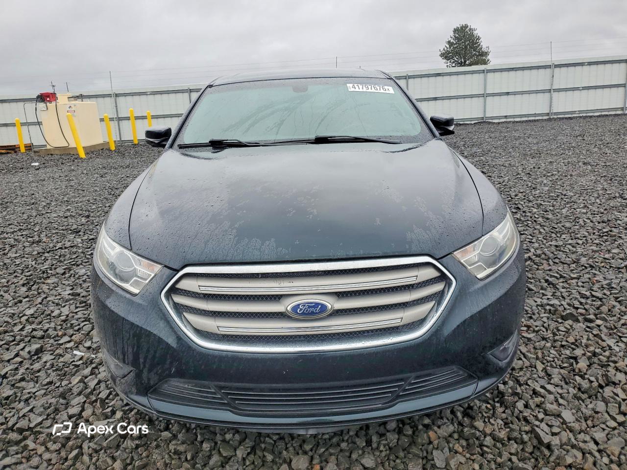 Ford Taurus 2014