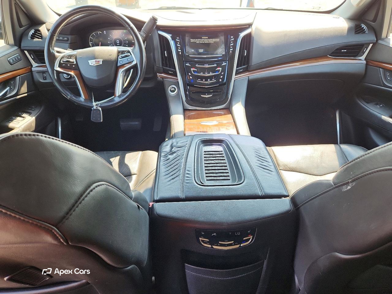 Cadillac Escalade 2018