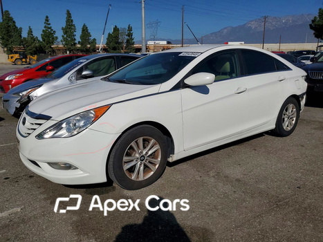 Hyundai Sonata 2013 - Image 1 of 13