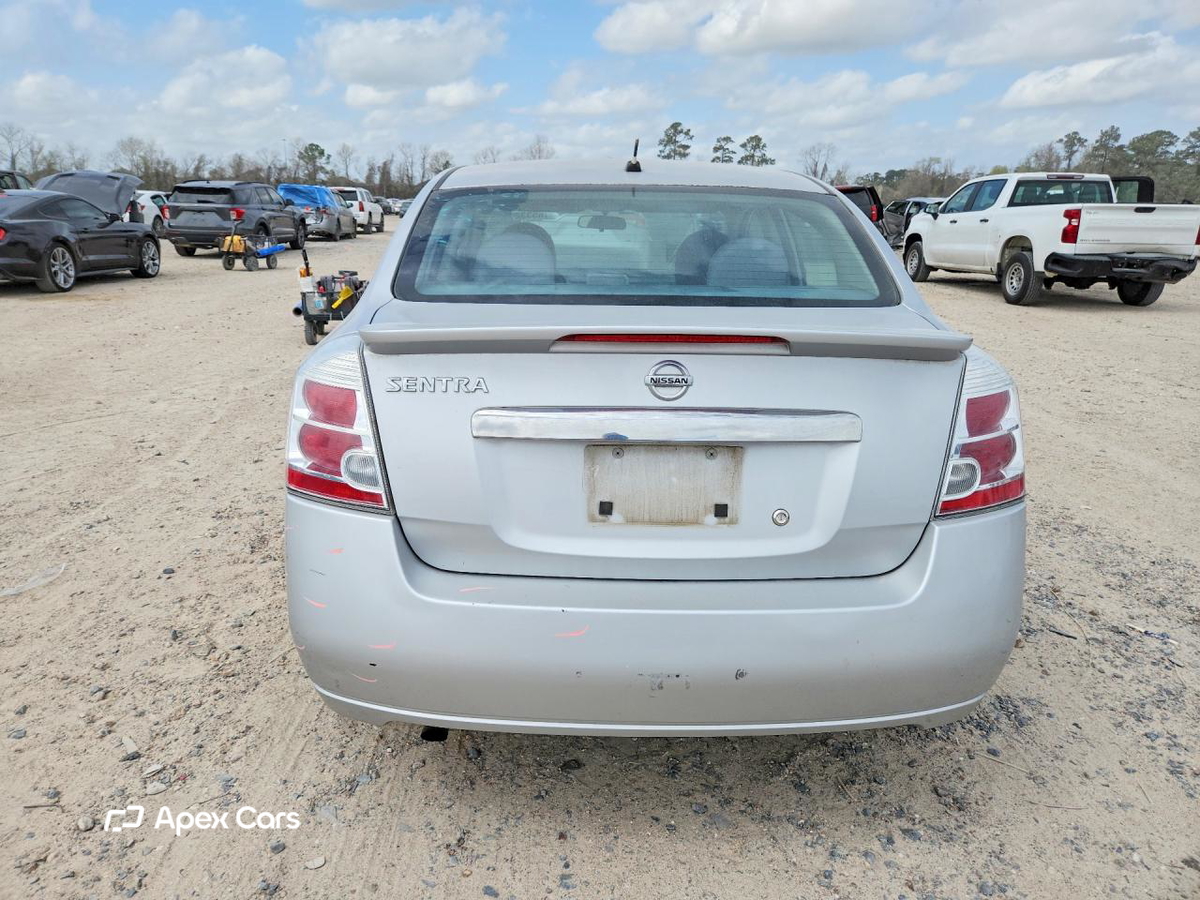 Nissan Sentra 2012