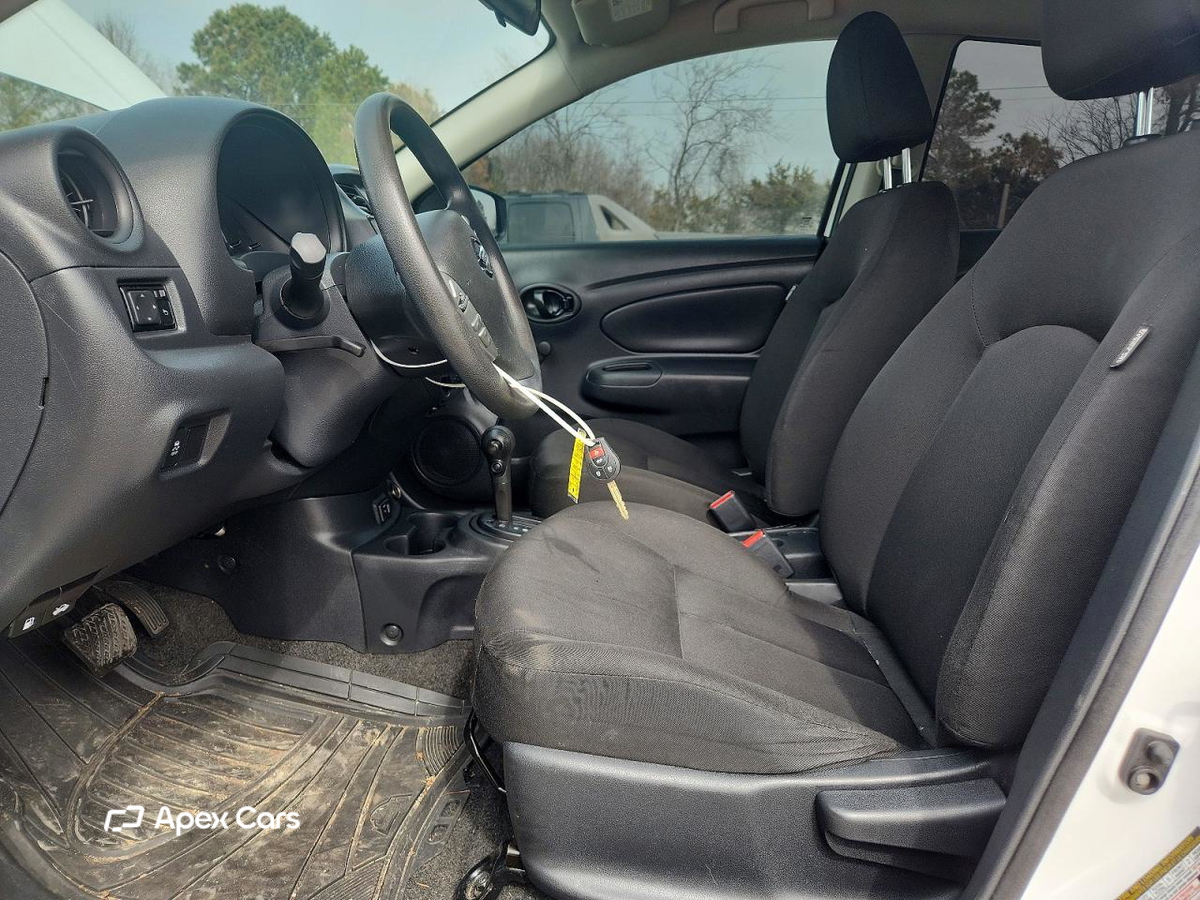 Nissan Versa 2019