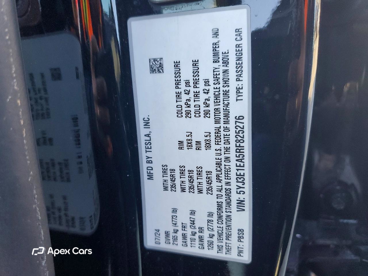 Tesla Model 3 2024