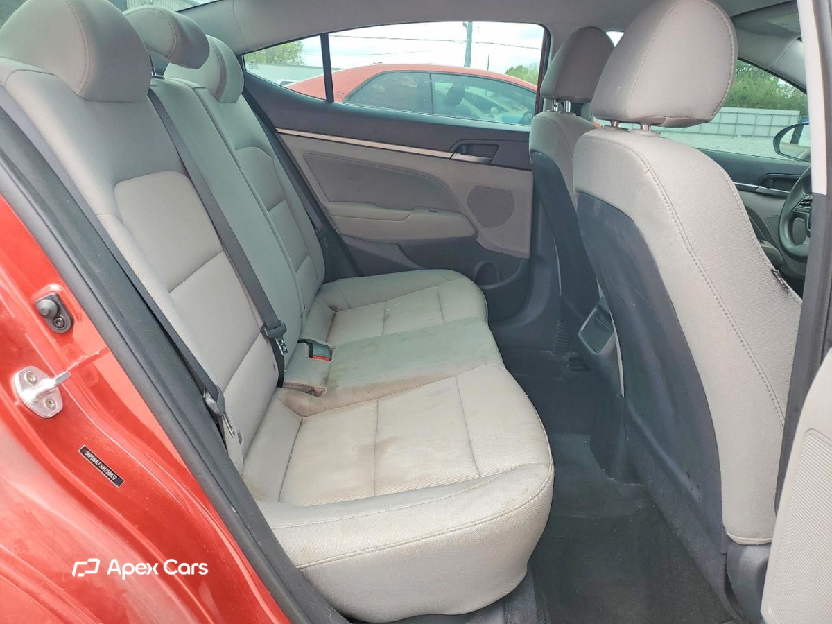 Hyundai Elantra 2018