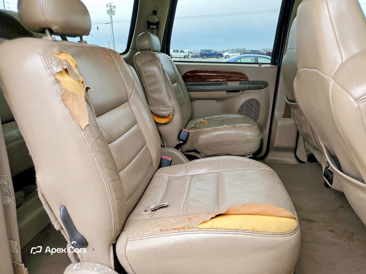 Ford Excursion 2002
