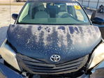 Toyota Sienna 2011
