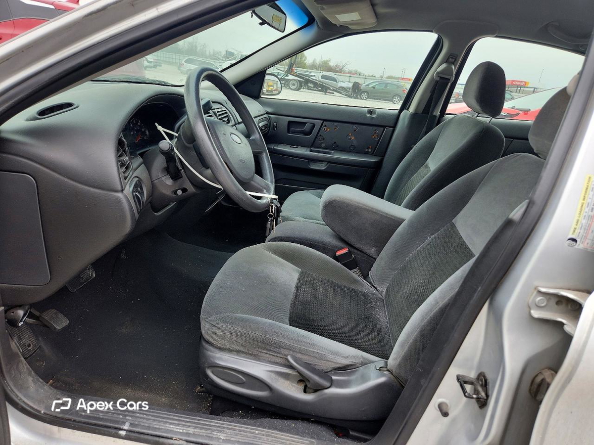 Ford Taurus 2006