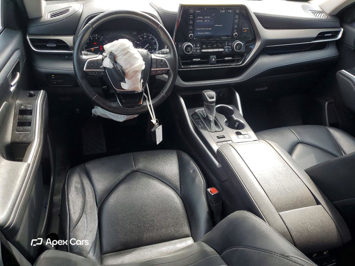 Toyota Highlander 2021