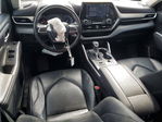 Toyota Highlander 2021