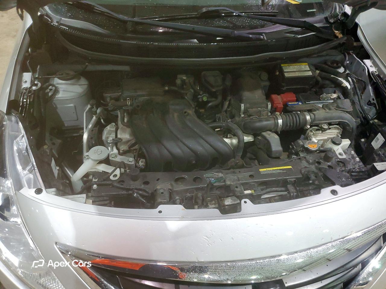 Nissan Versa 2015