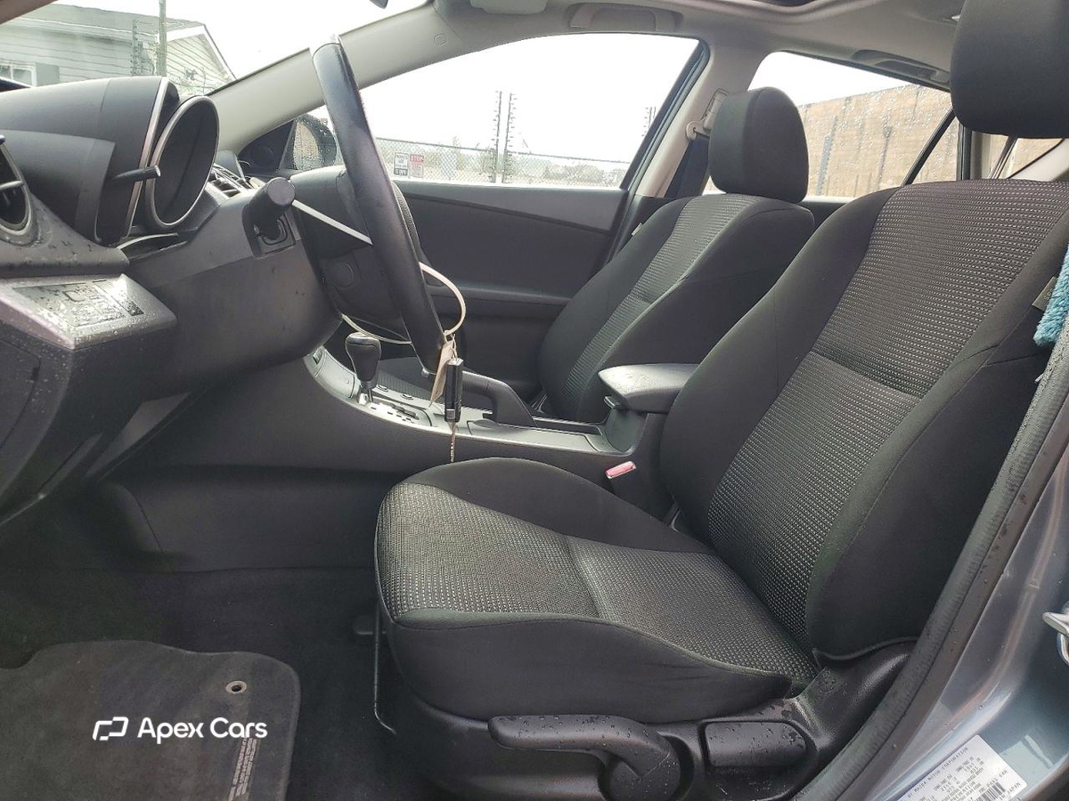 Mazda 3 2012