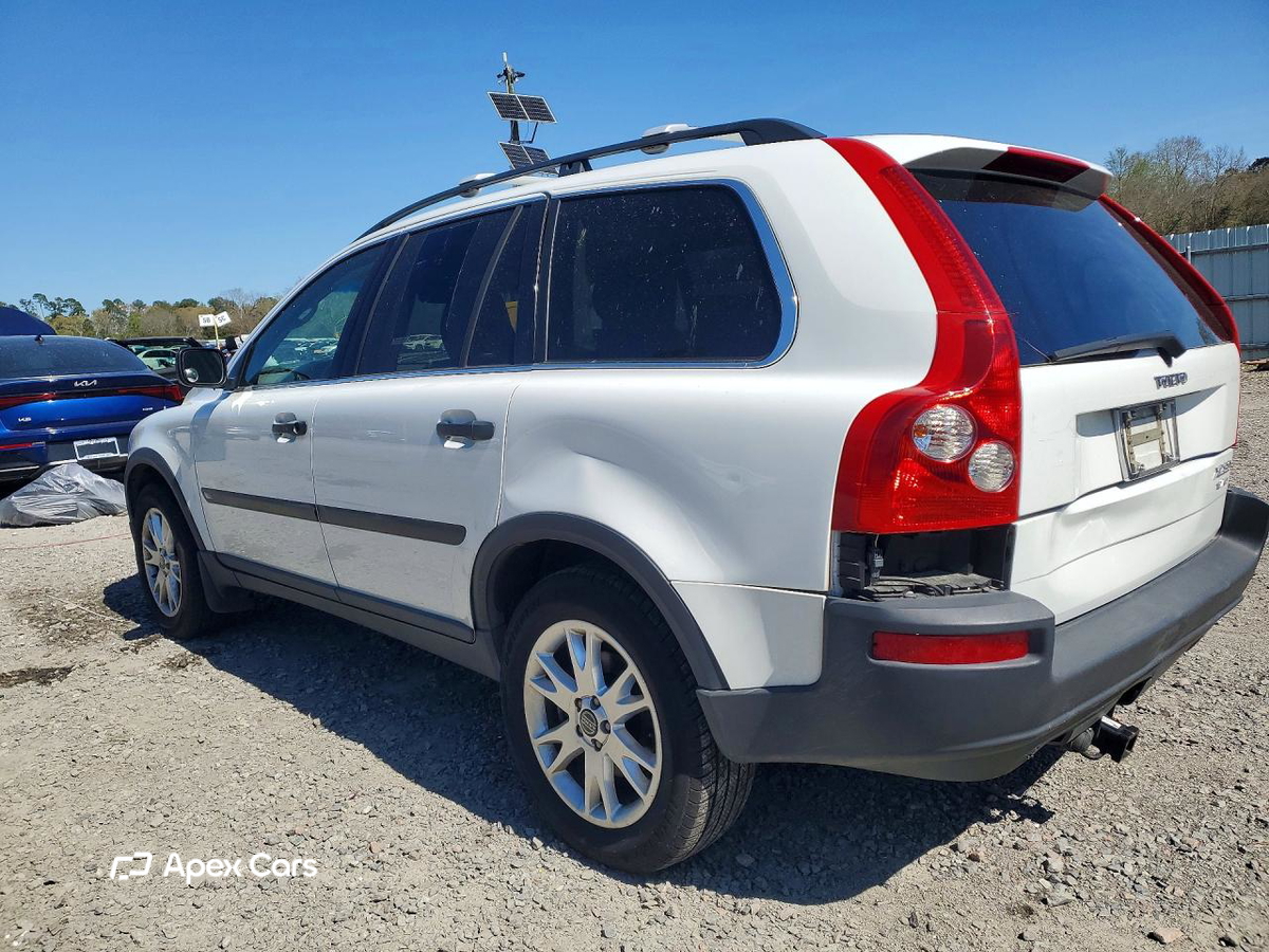 Volvo XC90 2004