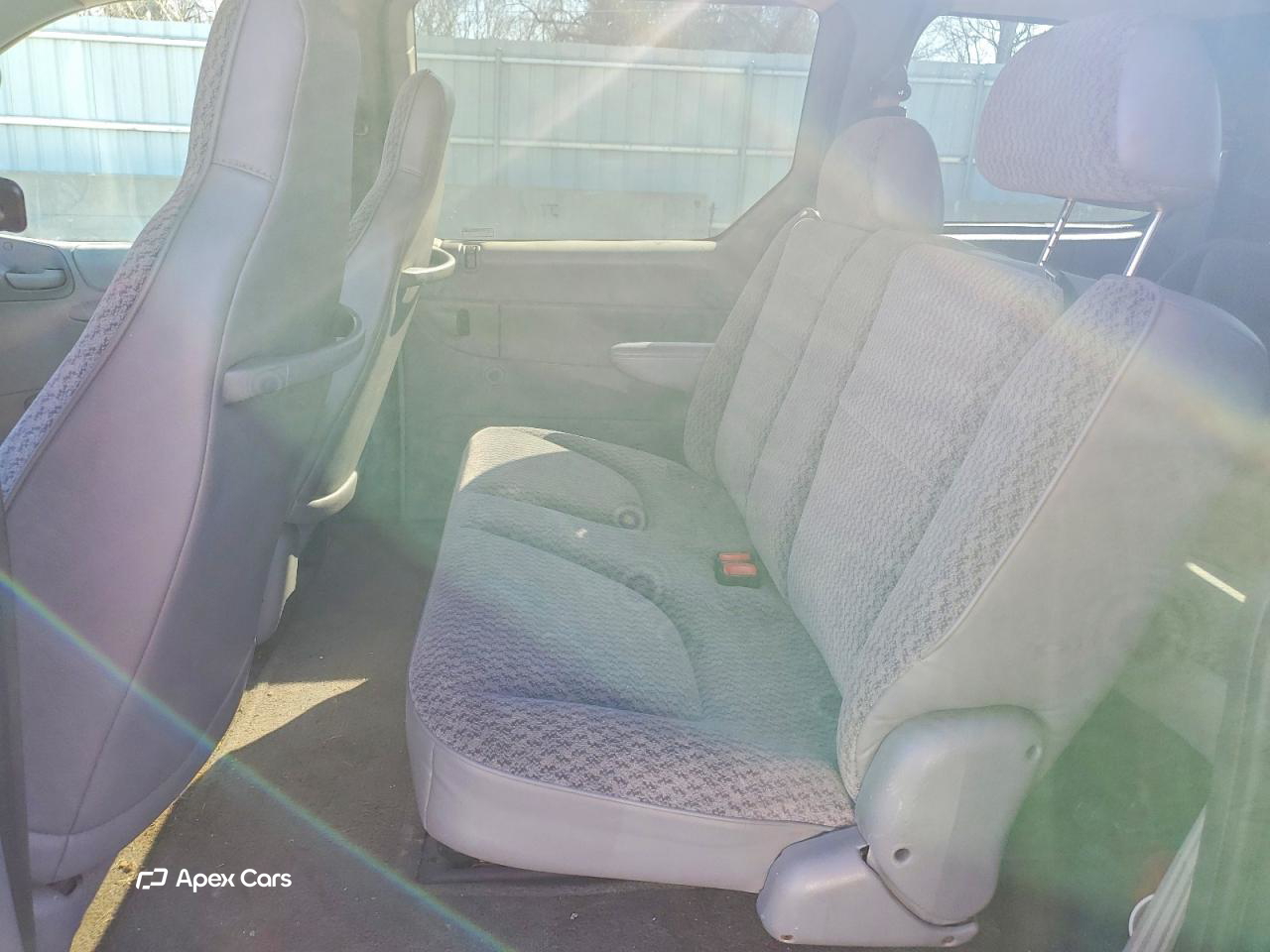 Plymouth Voyager 1999