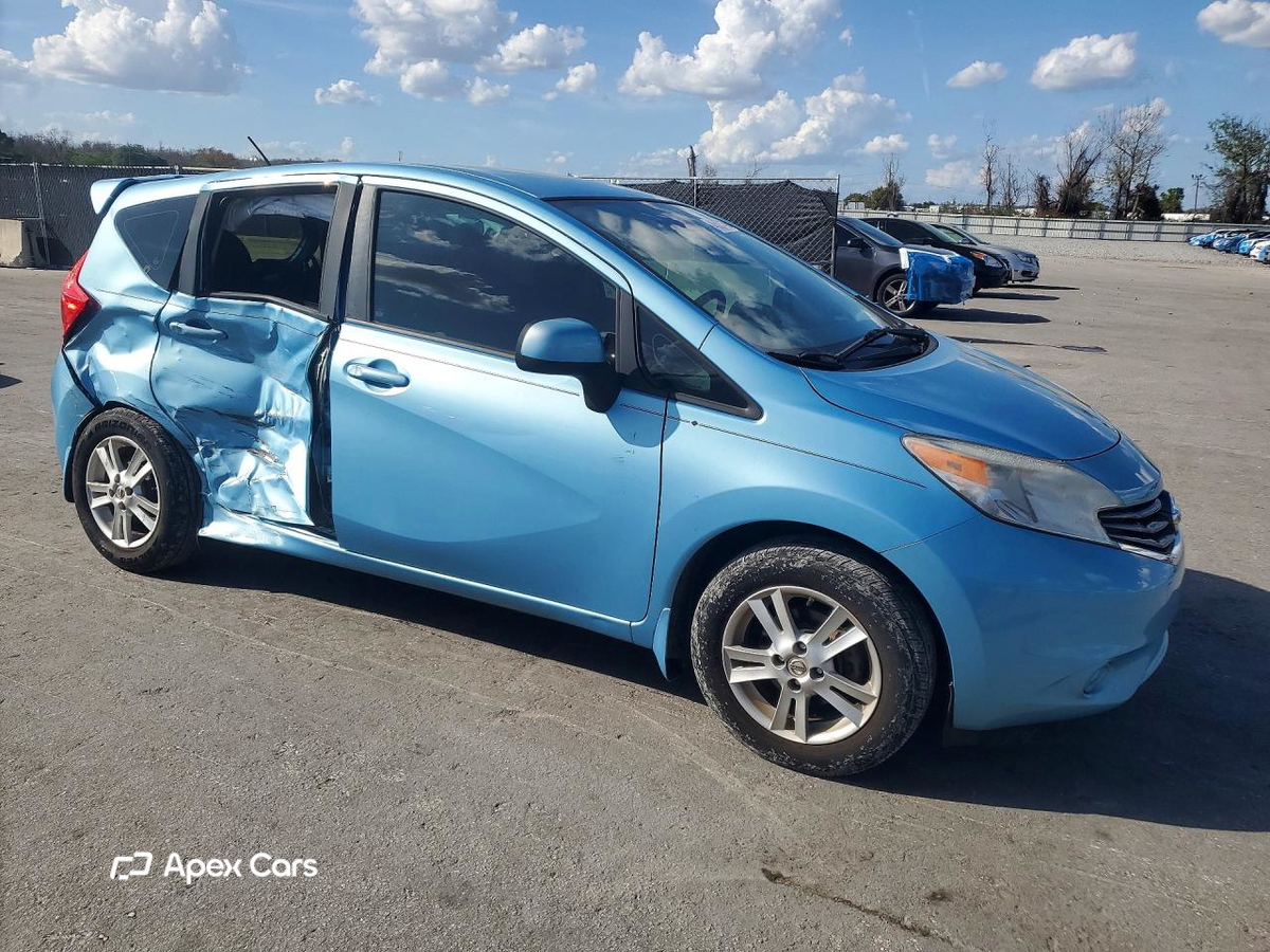 Nissan Versa 2014