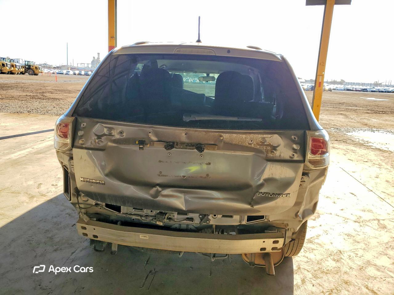 Mitsubishi Outlander 2015