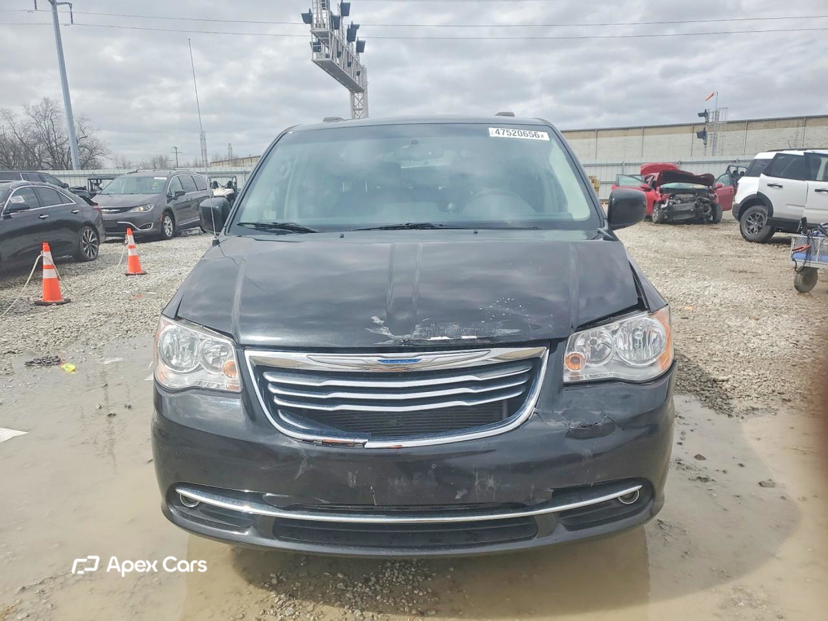 Chrysler Voyager 2015