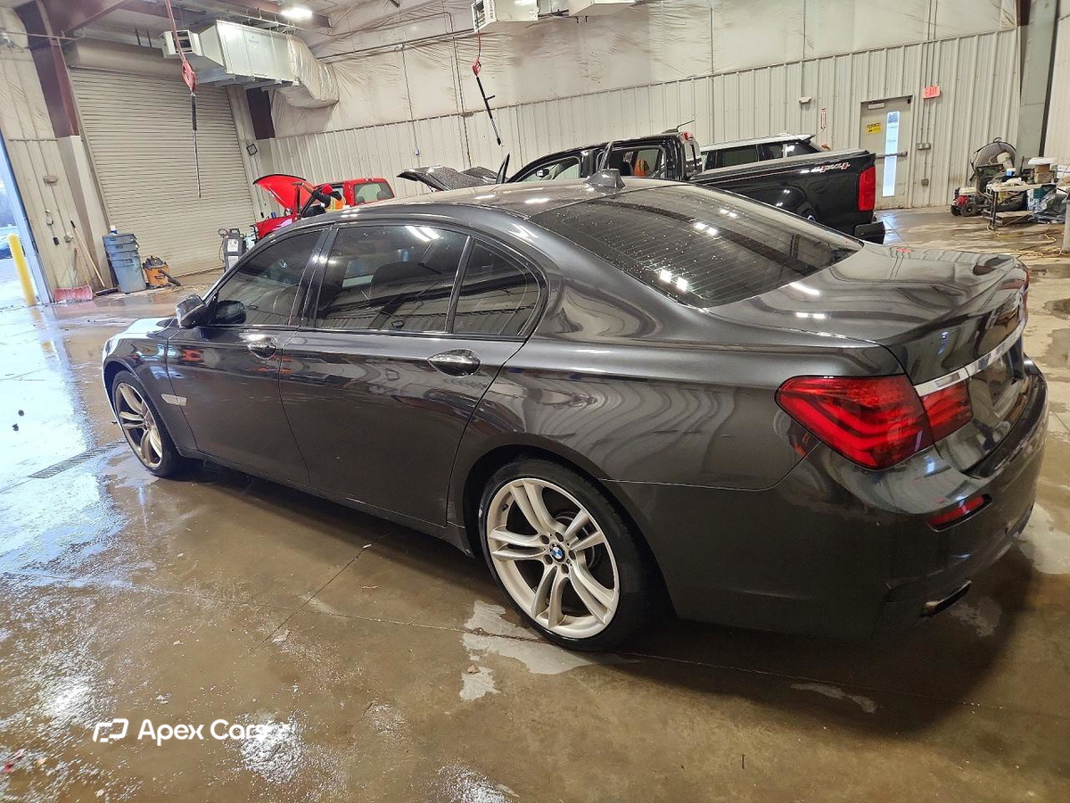 BMW Series 7 2014