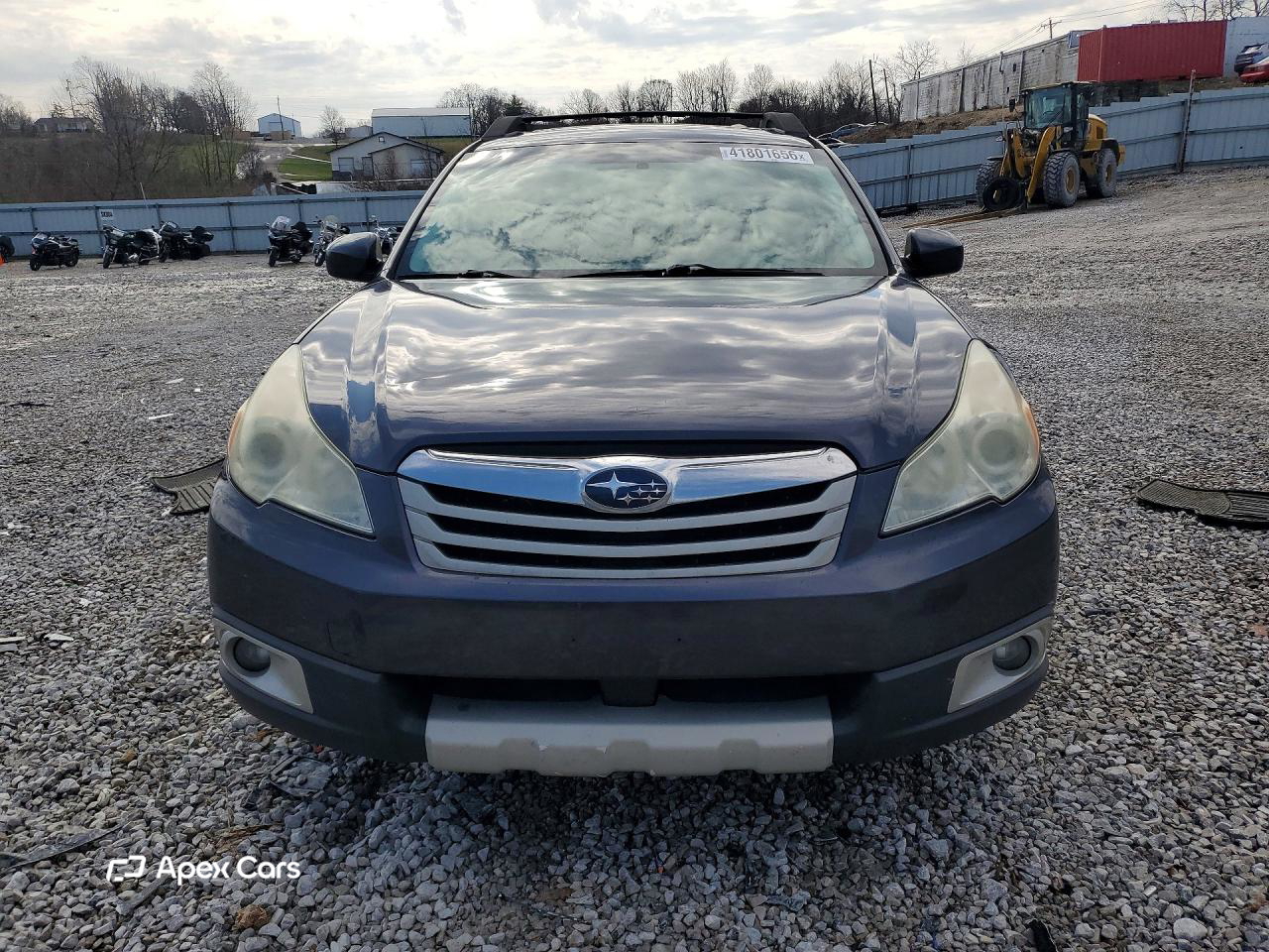 Subaru Outback 2011