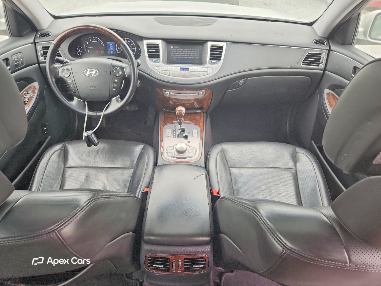 Hyundai Genesis 2011
