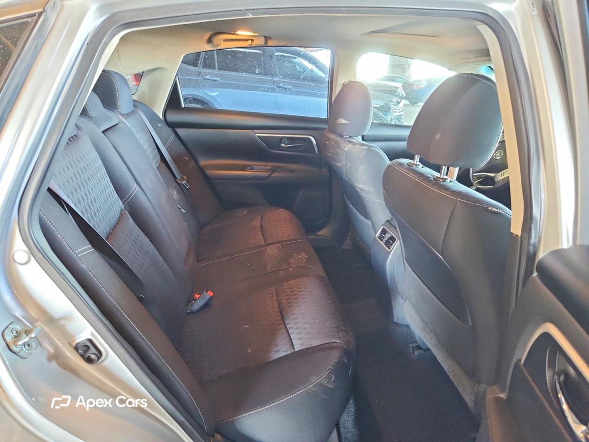 Nissan Altima 2017