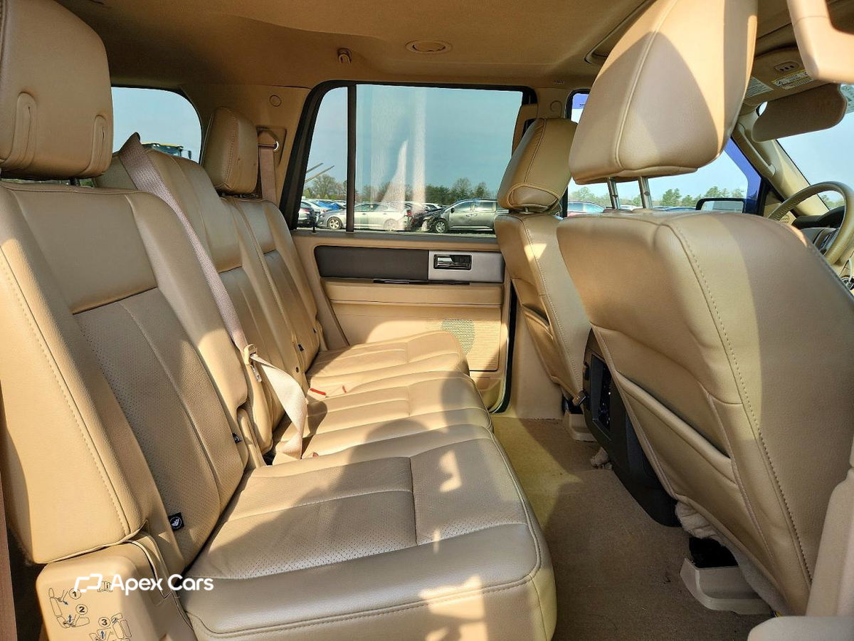 Ford Expedition 2011